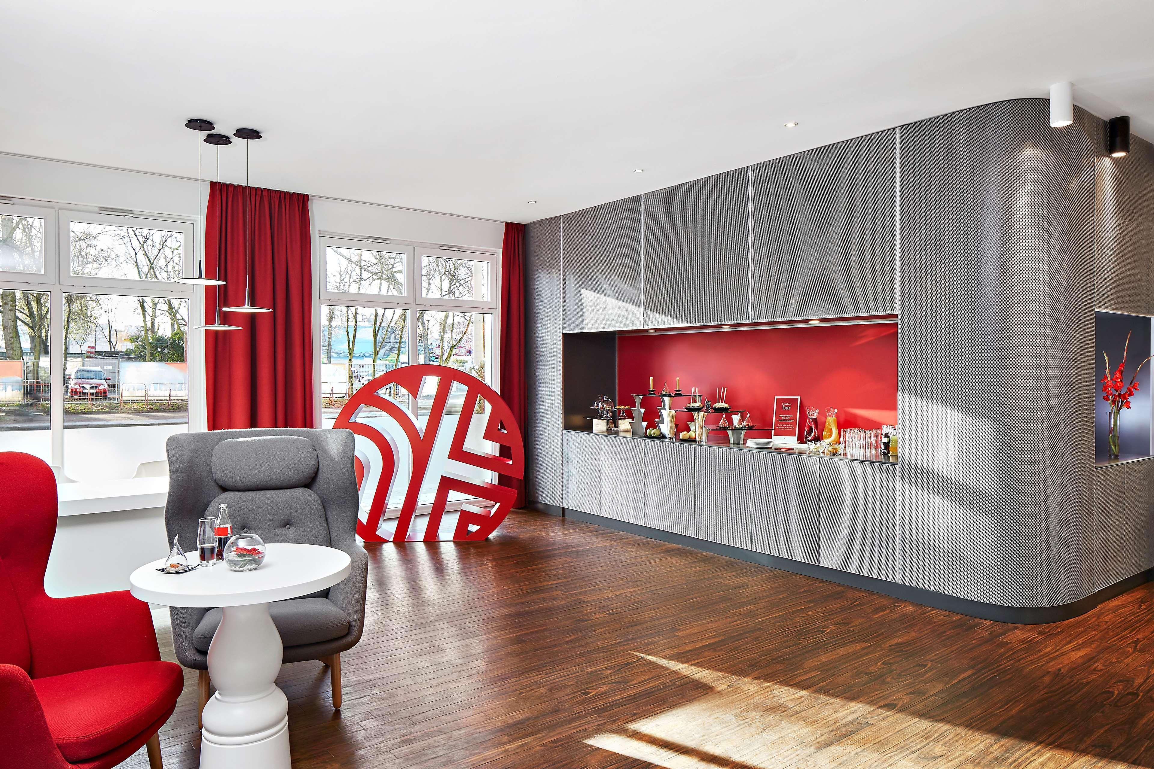 Nh Collection Hamburg City Екстериор снимка
