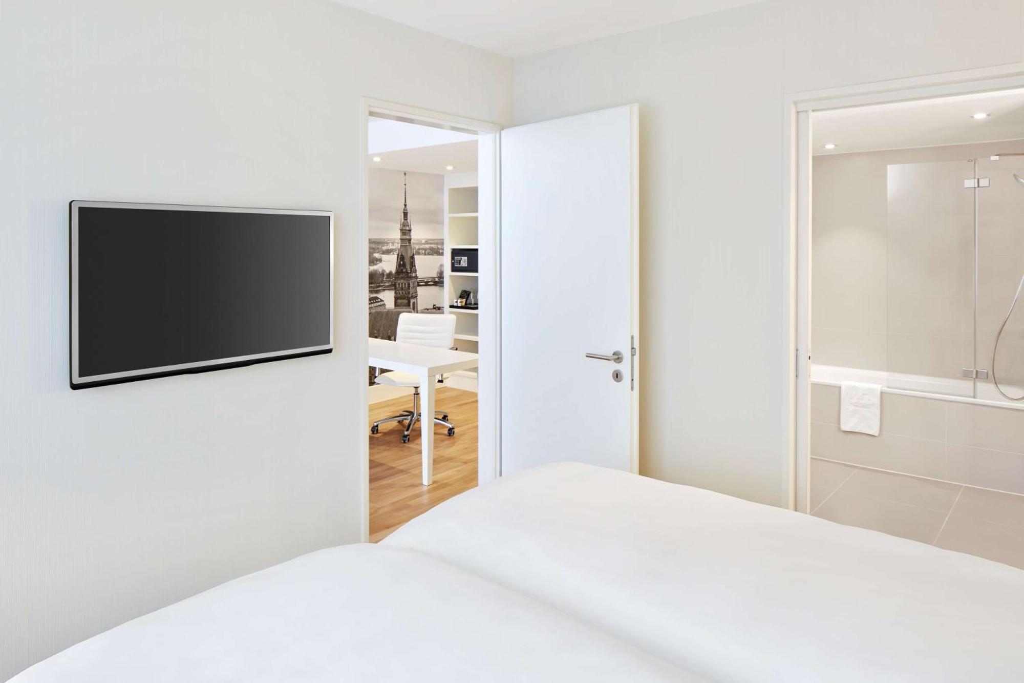 Nh Collection Hamburg City Екстериор снимка